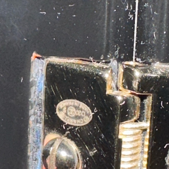 RARE CHANEL Resin & Crystal Cuff - Picture 5 of 5